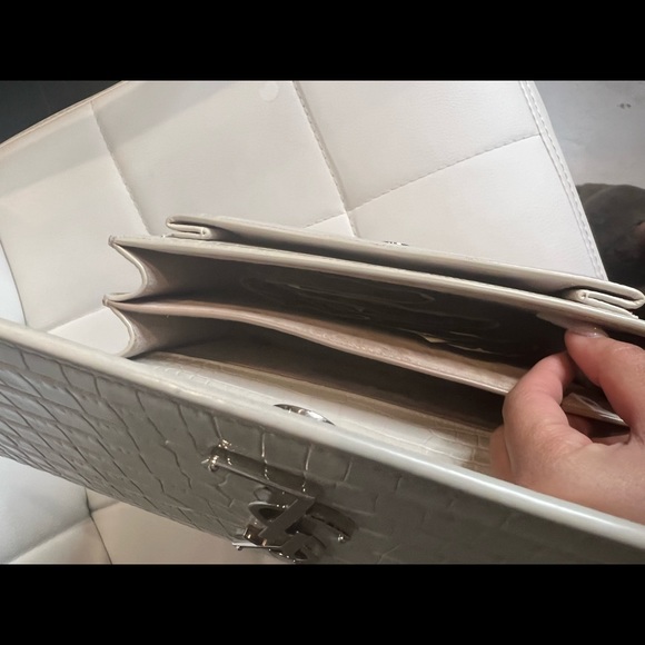 YSL Sunset Bag Embossed ❤️ SOLD ❤️ - Picture 4 of 5